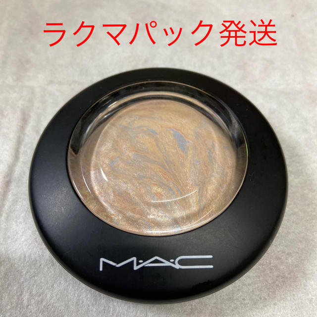 MAC(マック)のマック　ライトカペード コスメ/美容のベースメイク/化粧品(フェイスパウダー)の商品写真