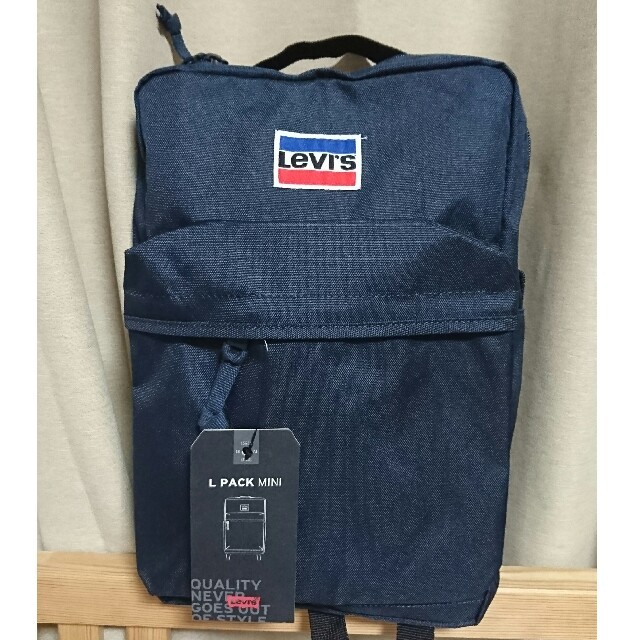 Levi's(リーバイス)の最終価格！新品未使用‼Levi'sリュック ネイビー メンズのバッグ(バッグパック/リュック)の商品写真