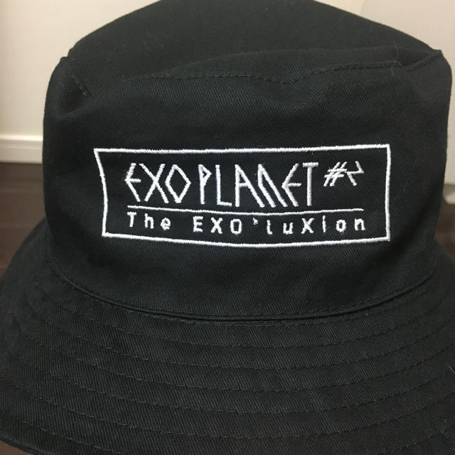 EXO(エクソ)のEXO公式グッズ バケットハット エンタメ/ホビーのタレントグッズ(ミュージシャン)の商品写真