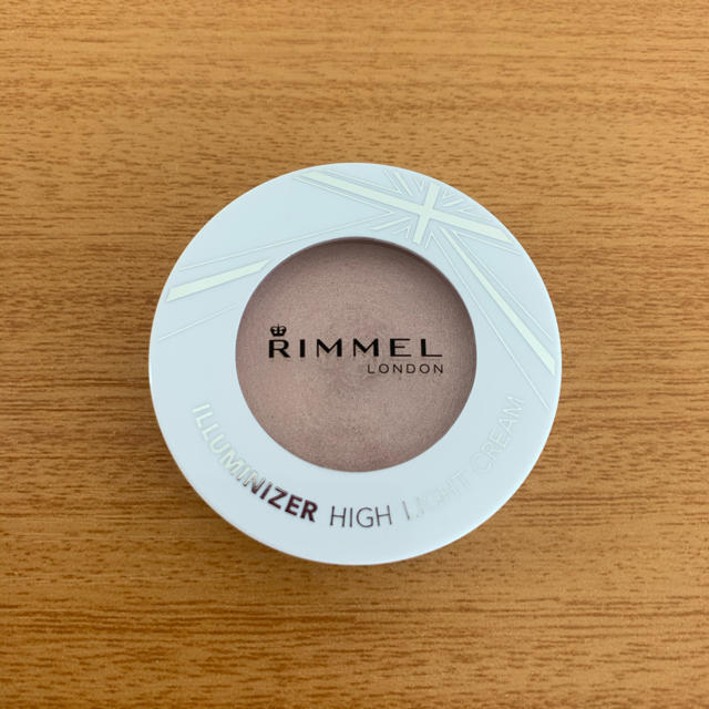 RIMMEL(リンメル)のきのこさま コスメ/美容のベースメイク/化粧品(フェイスカラー)の商品写真