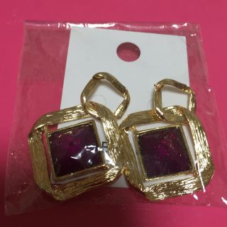 エヴリス(EVRIS)のEVRIS ピアス(ピアス)