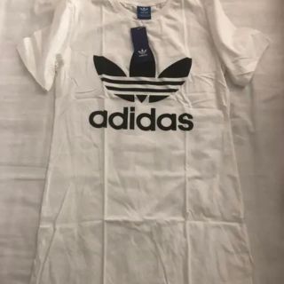 アディダス(adidas)の新品　アディダス　ワンピース(ひざ丈ワンピース)