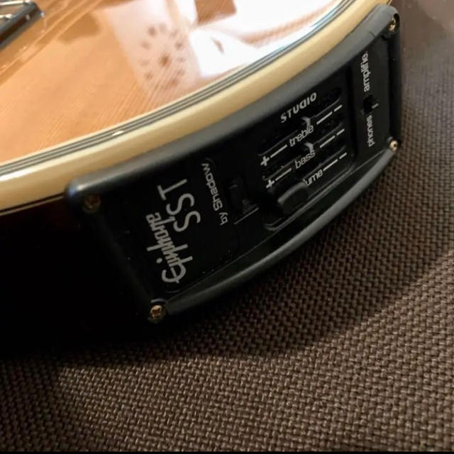 レア  Epiphone SST Studio ナチュラルカラー