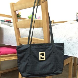 フェンディ(FENDI)のフェンディ ミニショルダーバッグ(ショルダーバッグ)