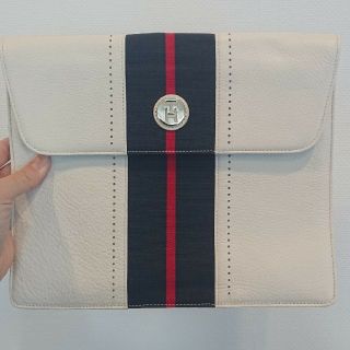 トミーヒルフィガー(TOMMY HILFIGER)のTOMMY HILFIGER クラッチバッグ(クラッチバッグ)