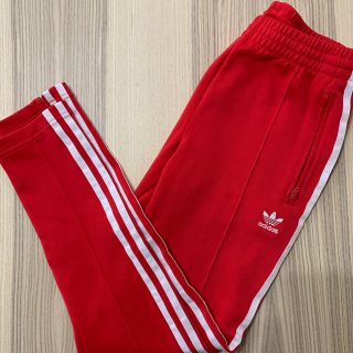 アディダス(adidas)のadidas トラックパンツ　レッド(スラックス)