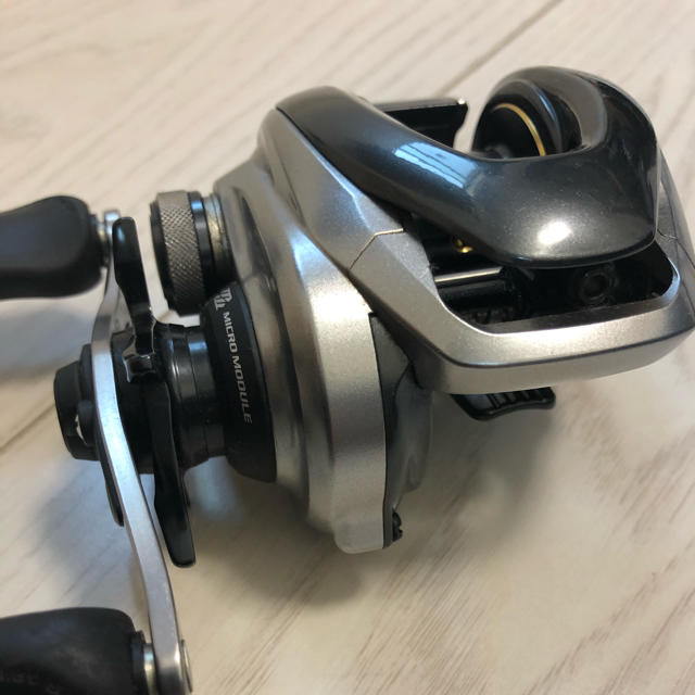 SHIMANO(シマノ)の激安‼️シマノ13メタニウム HG スポーツ/アウトドアのフィッシング(リール)の商品写真