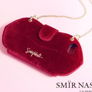 サミールナスリ(SMIR NASLI)の【完売商品】リップモチーフ　手帳型　ショルダーチェーン付き　iPhoneケース(iPhoneケース)