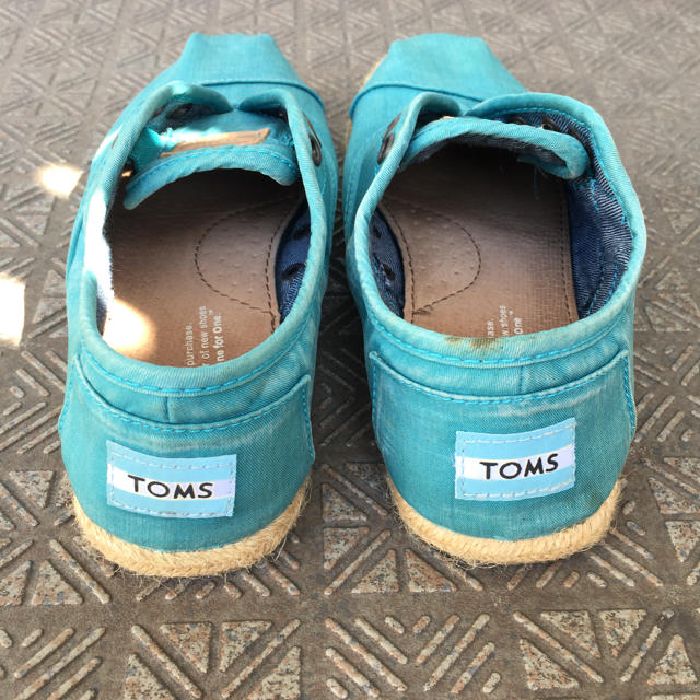 TOMS(トムズ)のTOMS シューズ レディースの靴/シューズ(スリッポン/モカシン)の商品写真