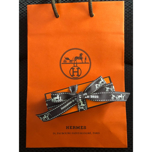 Hermes(エルメス)のルージュ エルメス ルージュ H 85 サテン リップ 正規 HERMES 口紅 コスメ/美容のベースメイク/化粧品(口紅)の商品写真