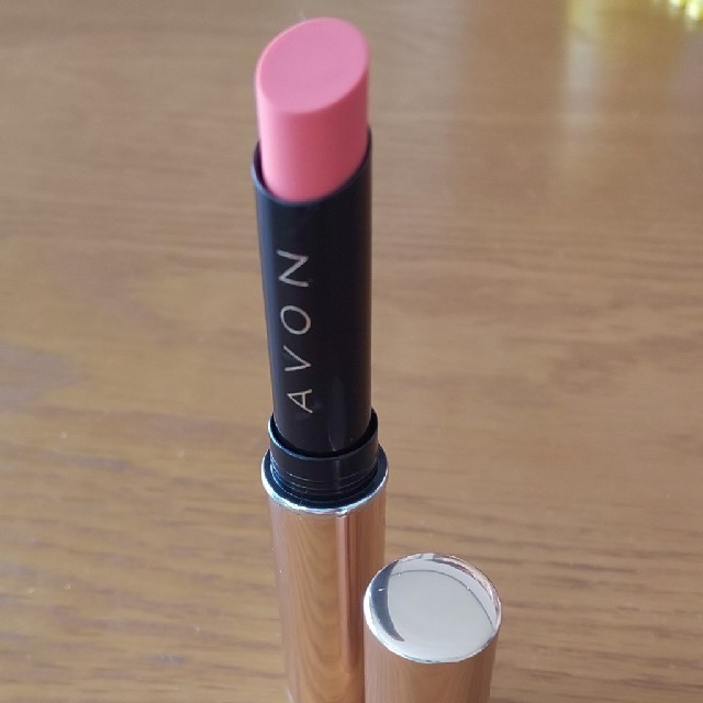 AVON(エイボン)のエイボン 口紅 リップスティック コスメ/美容のベースメイク/化粧品(口紅)の商品写真