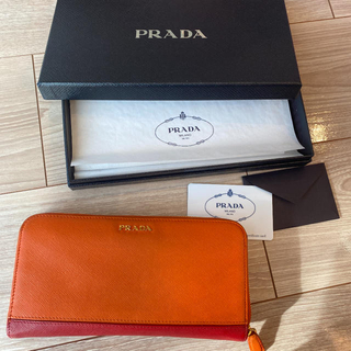 プラダ(PRADA)のPRADA 長財布　バイカラー　オレンジと赤　値下げしました(財布)