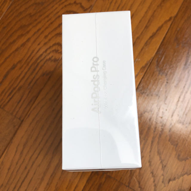 新品　AirPods Pro MWP22J/A 1