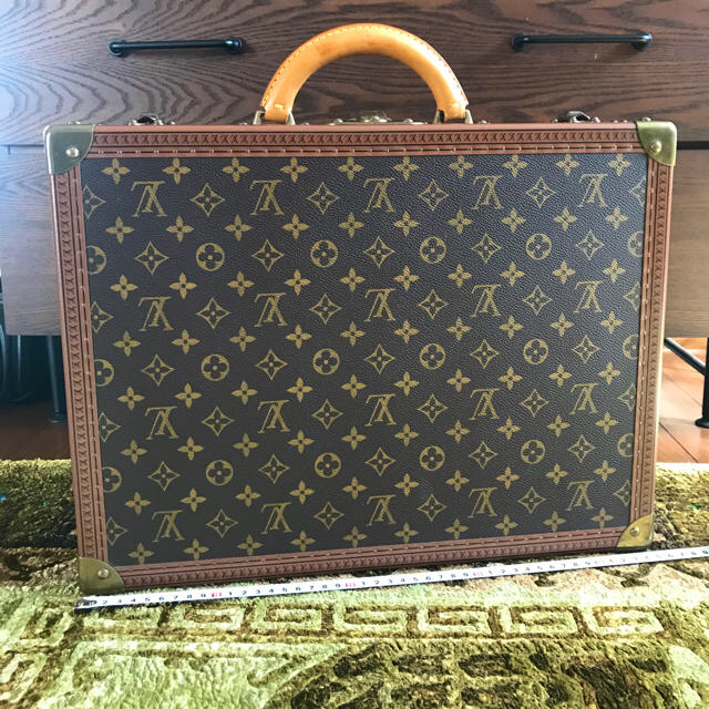 LOUIS VUITTON(ルイヴィトン)のコトヴィル45  ルイヴィトン　モノグラム　トランクケース メンズのバッグ(トラベルバッグ/スーツケース)の商品写真