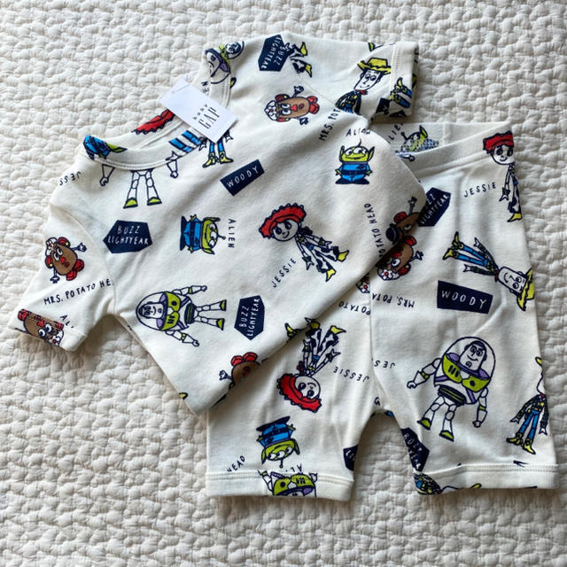 GAP Kids(ギャップキッズ)のトイストーリー　GAP パジャマ キッズ/ベビー/マタニティのキッズ服男の子用(90cm~)(パジャマ)の商品写真