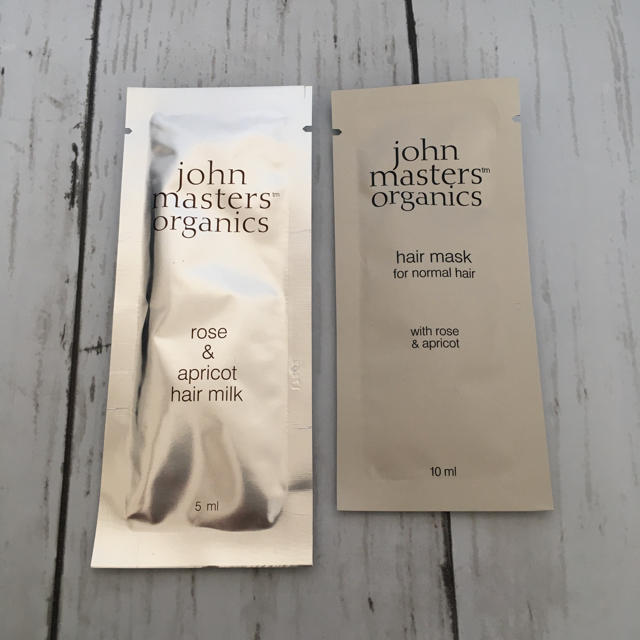 John Masters Organics(ジョンマスターオーガニック)のジョンマスター*☺︎ヘアマスク・ヘアミルク♡新品・未使用 コスメ/美容のヘアケア/スタイリング(トリートメント)の商品写真