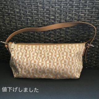 アイグナー(AIGNER)のアイグナー　ショルダーバッグ(ショルダーバッグ)