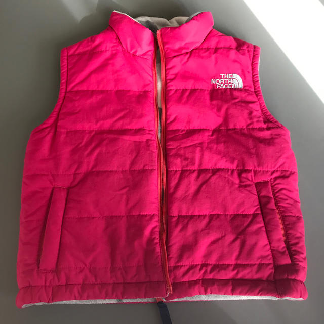 THE NORTH FACE(ザノースフェイス)のTHE NORTH FACE 110 ダウンジャケット キッズ/ベビー/マタニティのキッズ服女の子用(90cm~)(ジャケット/上着)の商品写真