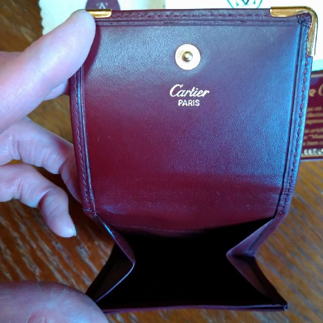 Cartier(カルティエ)のRfamママ様専用　カルティエ　コインケース　(新品　保管品) レディースのファッション小物(コインケース)の商品写真