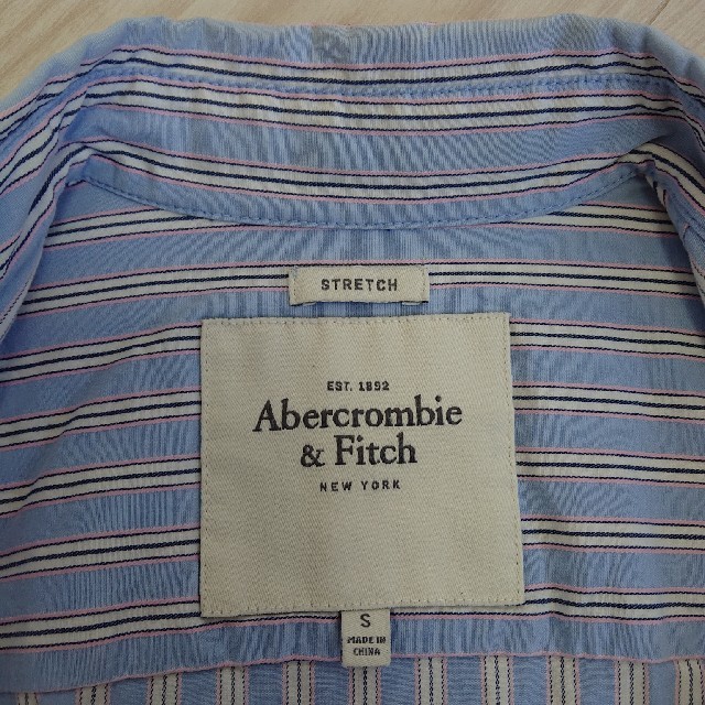 Abercrombie&Fitch(アバクロンビーアンドフィッチ)の★komi-1122様専用★アバクロ シャツ レディースのトップス(シャツ/ブラウス(長袖/七分))の商品写真