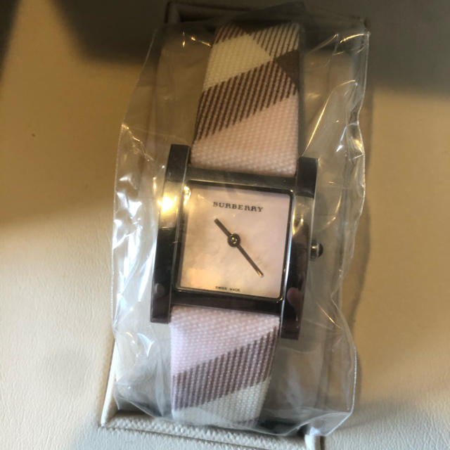 Burberry 腕時計 ピンク チェック 【オンラインショップ】 www.gold