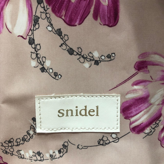 SNIDEL(スナイデル)のsnidelトートバッグ レディースのバッグ(トートバッグ)の商品写真