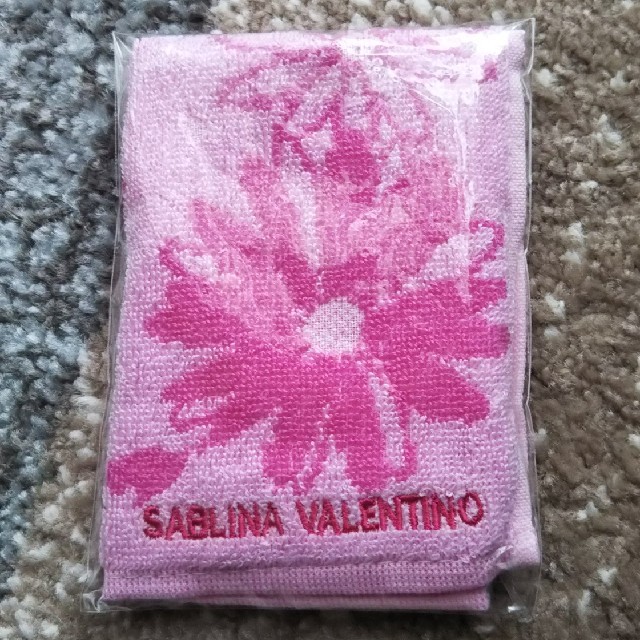 【未使用】SABLINA VALENTINO タオルハンカチ レディースのファッション小物(ハンカチ)の商品写真