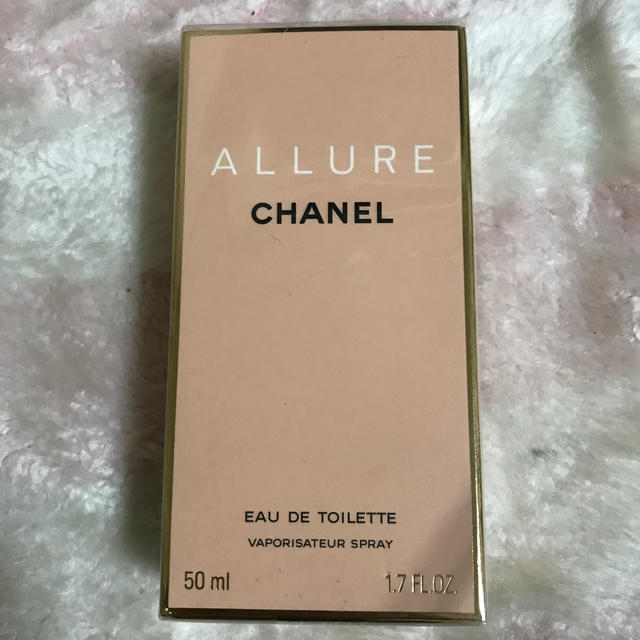 CHANEL(シャネル)のシャネル ALLURE アリュール オードトワレ 新品未開封 コスメ/美容の香水(香水(女性用))の商品写真