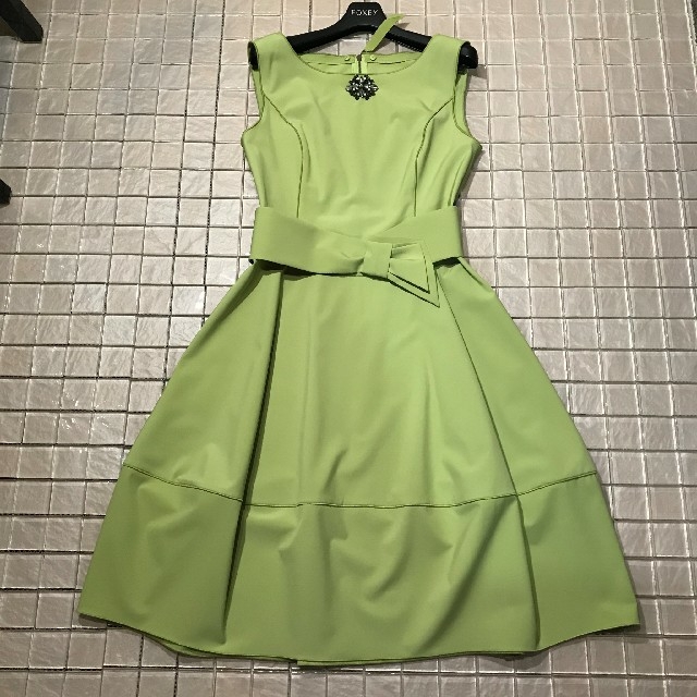 Foxey☆フォクシーNY☆レイニーフェザーライトワンピース☆40☆洗える