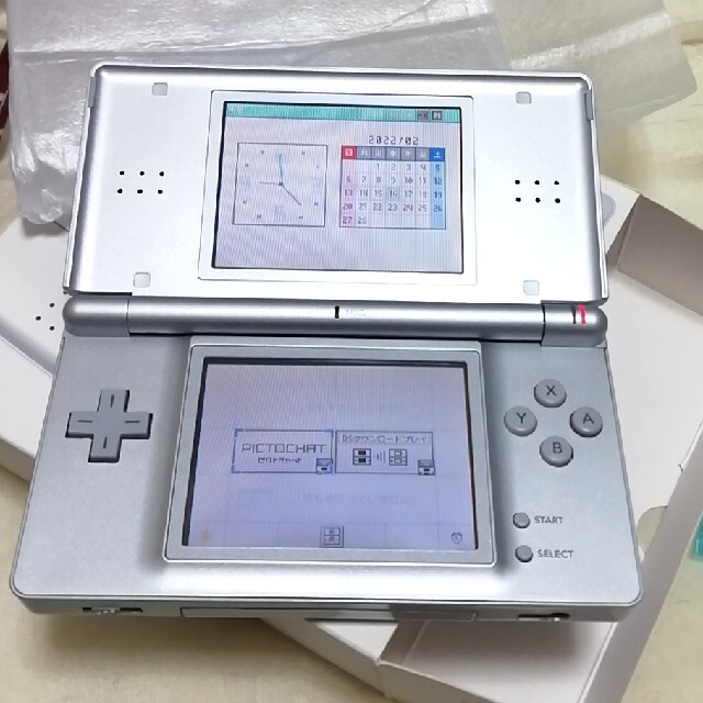 ニンテンドーDS(ニンテンドーDS)のDSlite エンタメ/ホビーのゲームソフト/ゲーム機本体(携帯用ゲーム機本体)の商品写真