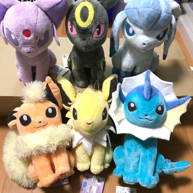 ポケモン ブイズ ぬいぐるみ 6個セット アイラブイーブイの通販 By ぴか S Shop ポケモンならラクマ