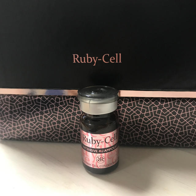 RuBy(ルビー)のルビーセル インテンシブアンプル　1本 コスメ/美容のスキンケア/基礎化粧品(美容液)の商品写真