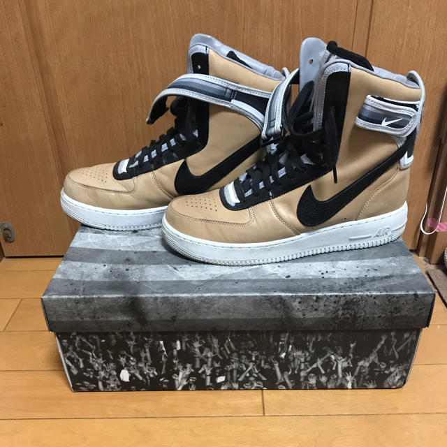 NIKE(ナイキ)のNIKE x RICCARDO TISCI AIR FORCE 1 HIGH  メンズの靴/シューズ(スニーカー)の商品写真