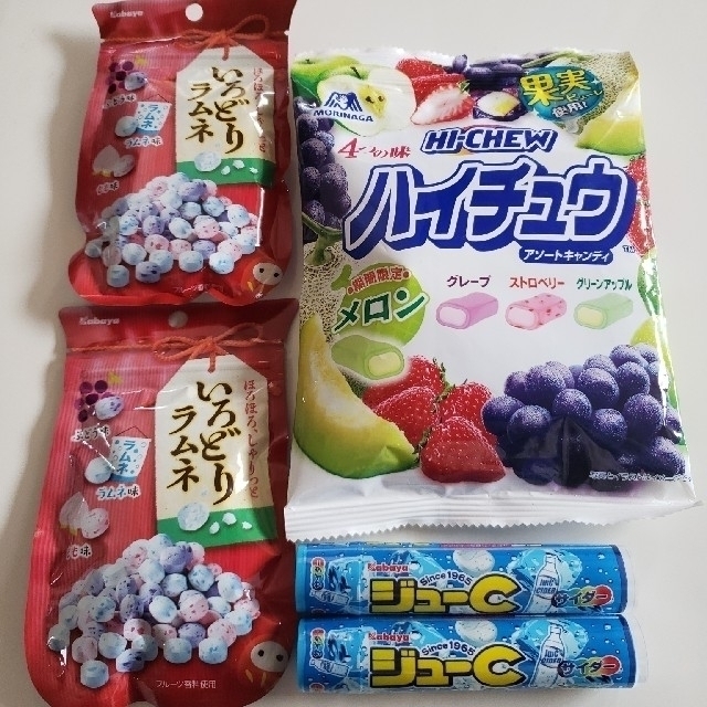 森永製菓(モリナガセイカ)のいろどりラムネ☆ ハイチュウ詰め合わせ 食品/飲料/酒の食品(菓子/デザート)の商品写真