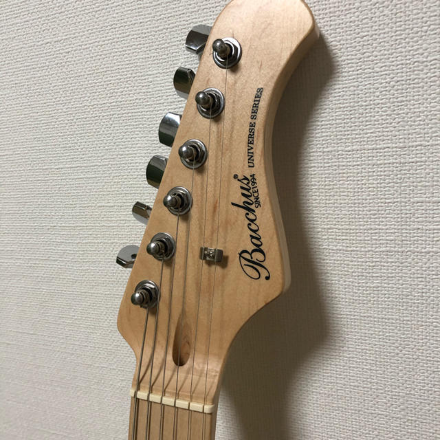 Fender(フェンダー)のBacchus バッカス BST-1M  楽器のギター(エレキギター)の商品写真