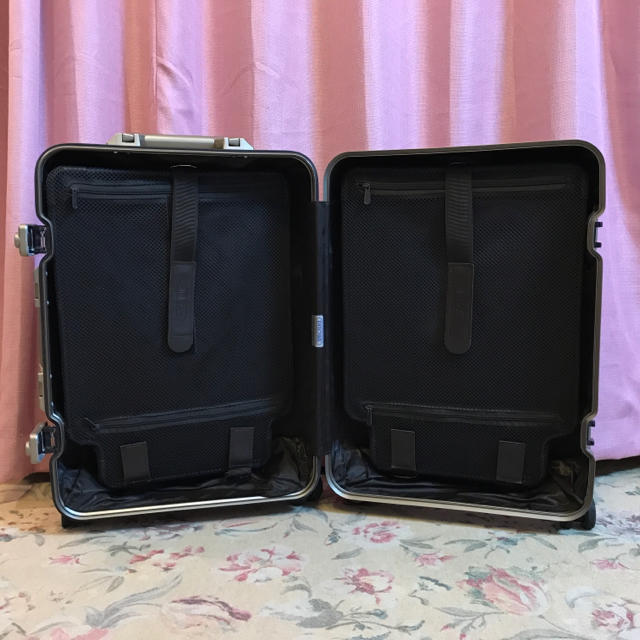 RIMOWA リモワ トパーズ チタニウム ゴールド 32L 4輪