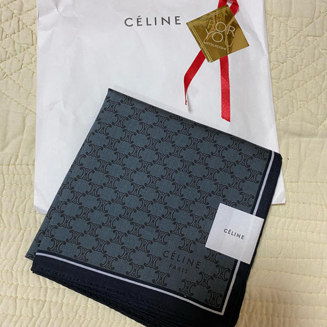 celine(セリーヌ)の専用☆【新品未使用】CELINE セリーヌ　ハンカチ メンズのファッション小物(ハンカチ/ポケットチーフ)の商品写真