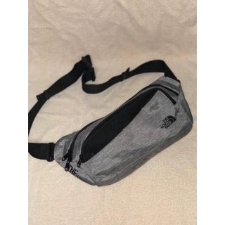 ザノースフェイス(THE NORTH FACE)の希少！美品！ノースフェイス スウィープ ボディバッグ(ボディバッグ/ウエストポーチ)