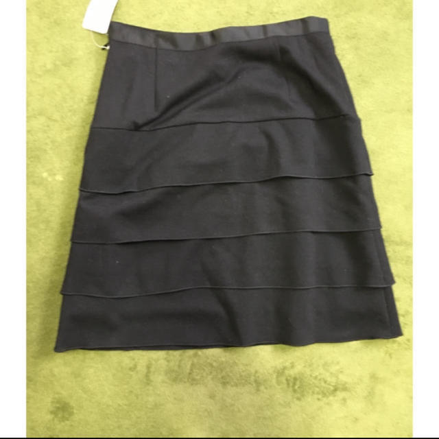 C.D.S BASIC(シーディーエスベーシック)のC.D.S .basic 新品　タイトスカート  黒 レディースのスカート(ひざ丈スカート)の商品写真