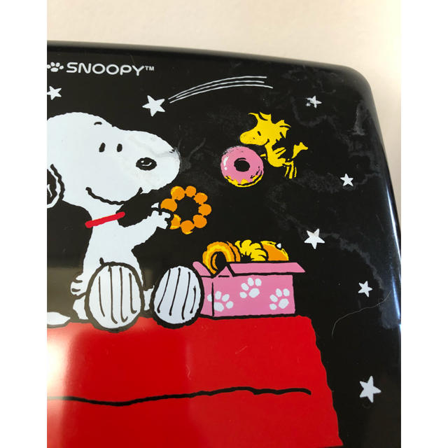 SNOOPY(スヌーピー)のミスドとスヌーピー コラボ 重箱お弁当箱 二段  エンタメ/ホビーのコレクション(ノベルティグッズ)の商品写真