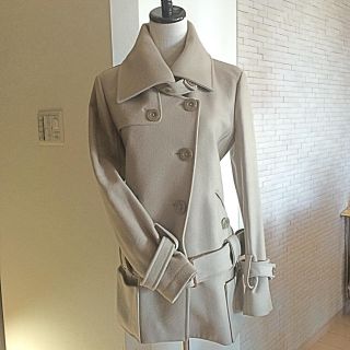 パトリツィアペペ(PATRIZIA PEPE)の美品 パトリッツァペペ 腰丈コート (ピーコート)