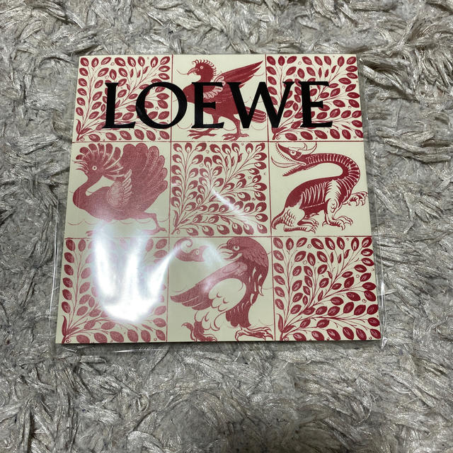 LOEWE(ロエベ)のSPUR 1月号付録 LOEWE シール付きアート&ノートセット インテリア/住まい/日用品の文房具(ノート/メモ帳/ふせん)の商品写真