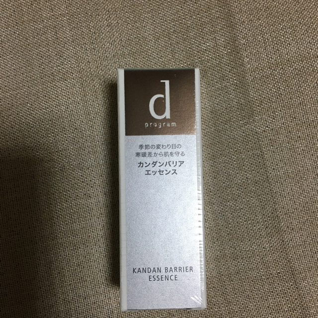 d program(ディープログラム)のdプログラム　カンダンバリア　エッセンス コスメ/美容のスキンケア/基礎化粧品(美容液)の商品写真