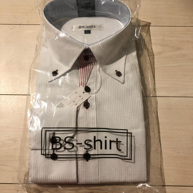 ♥︎お値下げ！新品未使用 BS-shirt Lサイズ♥︎の通販 by ma-aaashop｜ラクマ