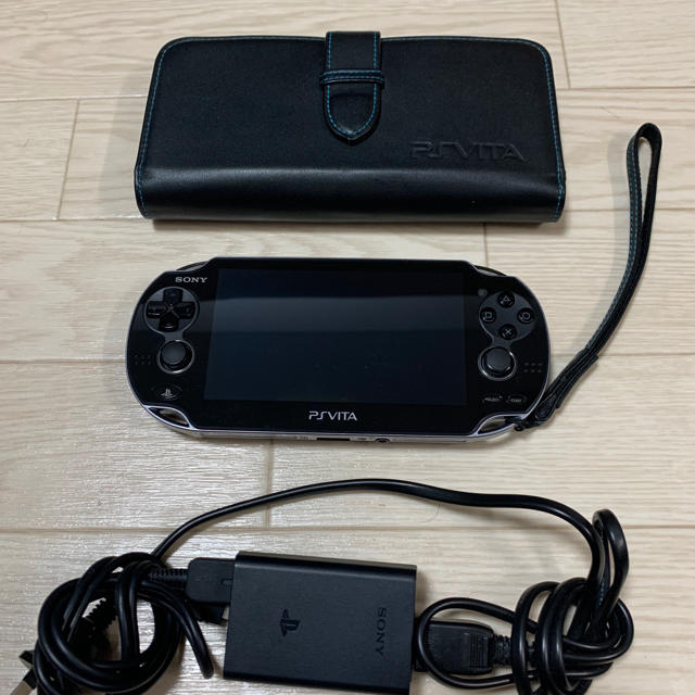 携帯用ゲーム機本体PlayStation Vita