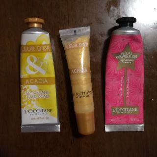 ロクシタン(L'OCCITANE)のロクシタン　リップグロス　アカシア(リップグロス)