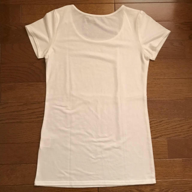 VICKY(ビッキー)のVICKY 半袖白色 Tシャツ レディースのトップス(Tシャツ(半袖/袖なし))の商品写真