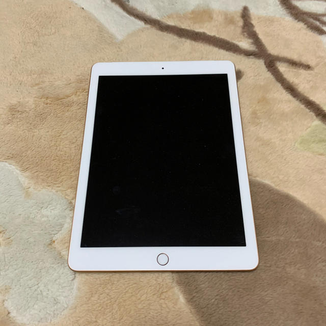 iPad第6世代 9.7インチ 128GB GOLDiPad97