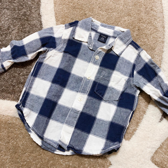 babyGAP(ベビーギャップ)のbabyGAP ベビーギャップ チェックシャツ 80♡   キッズ/ベビー/マタニティのベビー服(~85cm)(シャツ/カットソー)の商品写真