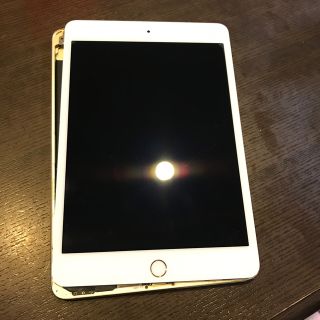 アイパッド(iPad)のiPad mini4 Wi-Fi + Cellular A1550 ジャンク(タブレット)